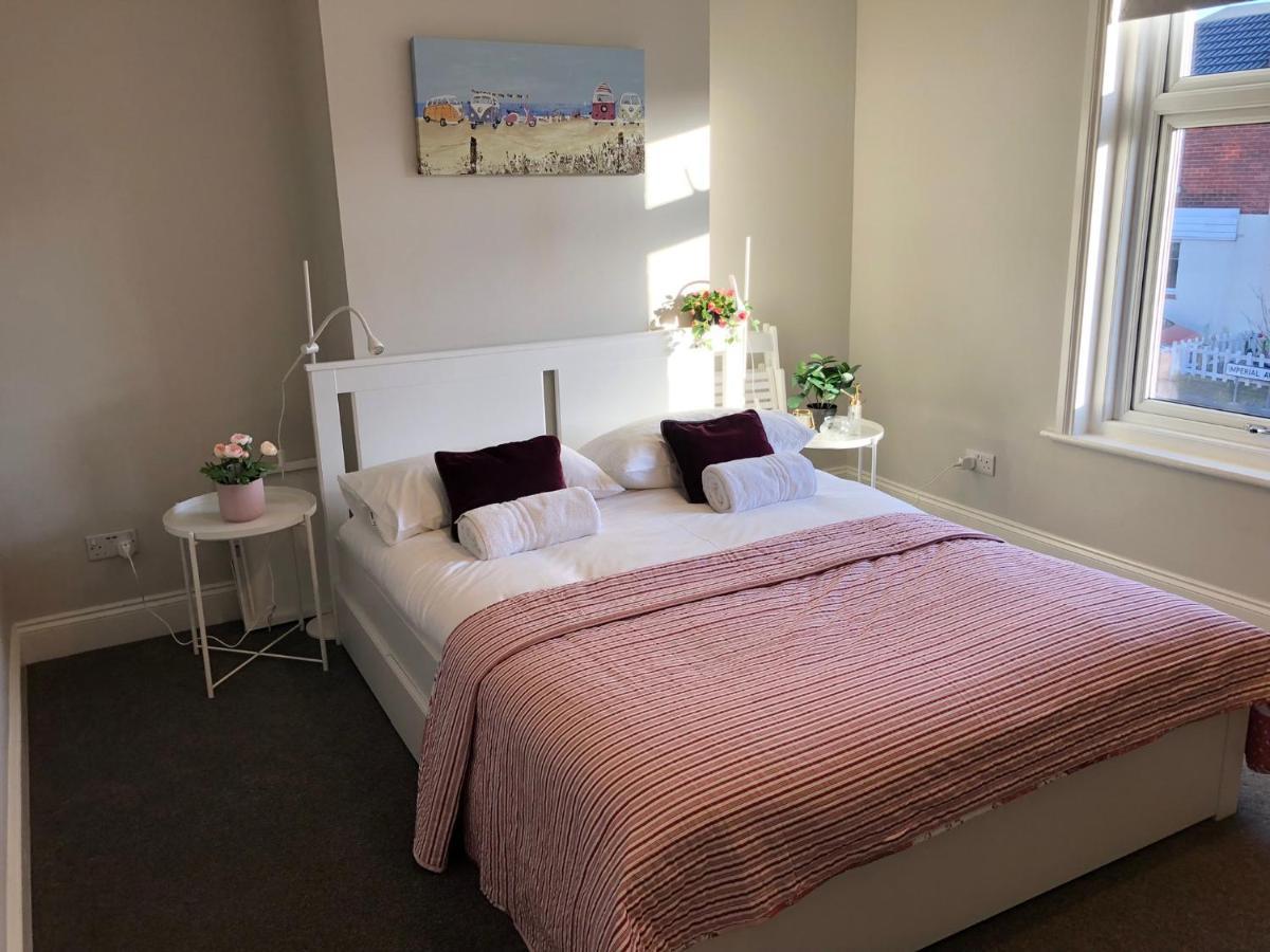 Three Bedroom With Garden Дом отдыха *
